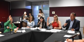 Congreso de Chihuahua aprueba restricciones a celulares y redes sociales para menores
