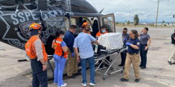 Realizan traslado aeromédico de recién nacido