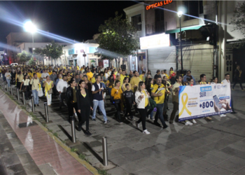 Realiza Municipio caminata Luces por la Vida para promover salud mental y prevención del suicidio