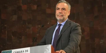 Plantea Ramírez Cuéllar reforma integral para combatir extorsión, facturación falsa y huachicol fiscal