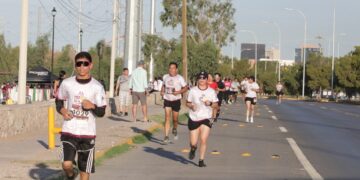 Reyes Morales y Mia Cabrera ganan en la edición 57 de la Carrera de la Amistad