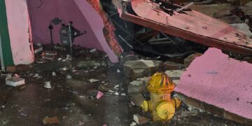 Explosión por acumulación de gas daña vivienda en Valle del Sol