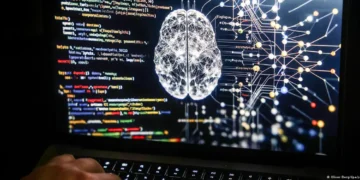 Advierten sobre riesgos existenciales por el avance de la inteligencia artificial