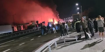 Ataque de dron ruso impacta tren con destino a Varsovia cerca de la frontera con Polonia
