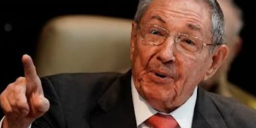 Empeora el estado de salud de Raúl Castro en La Habana tras presunto derrame cerebral