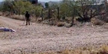 Identifican a hombre hallado sin vida en la carretera a Chihuahua