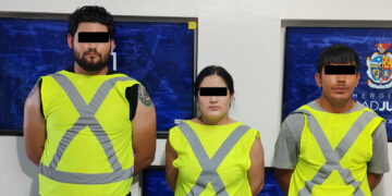 Rescatan a doce migrantes y detienen a tres personas en Lomas de San José