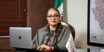 Renuncia Claudia Arlett Espino a la Secretaría Ejecutiva del INE a horas del proceso electoral