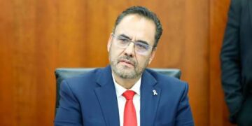Aprueba licencia por tiempo indefinido al senador Juan Carlos Loera 