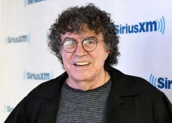 Muere a los 81 años el cantautor argentino Piero, ícono de la canción popular y de protesta en América Latina