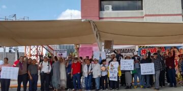 Realizan juicio ciudadano contra Cruz Pérez Cuéllar por presunta corrupción y contratos millonarios