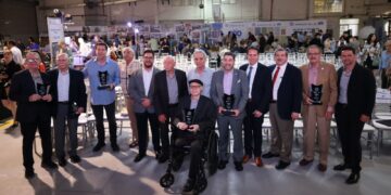 Conmemoran dos siglos de industria gráfica en Chihuahua con homenaje a trabajadores y empresarios