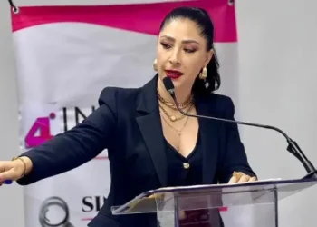 Renuncia de síndica y regidor fractura al PRI en Parral