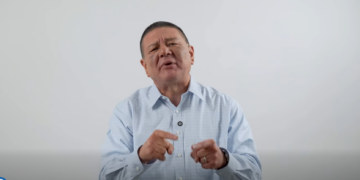 «A mí no me van a doblar»: César Jáuregui responde a Maru Campos
