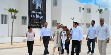 Destaca Sheinbaum reestructuración de cinco millones de créditos y entrega viviendas en Yucatán