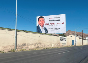 Ordena IEE investigar espectaculares de Pérez Cuéllar tras denuncia del PRI