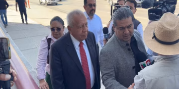 Juez difiere audiencia de Francisco Garduño hasta resolver amparos y mantiene sujeto a proceso al exfuncionario