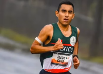 Jorge Luis Cruz rompe en Chicago el récord mexicano de maratón vigente durante 31 años