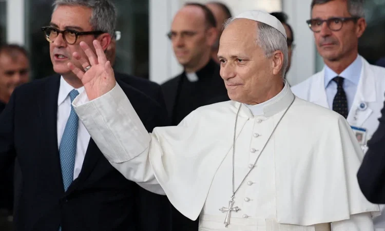 Alta médica del papa León XIV en el Policlínico Gemelli