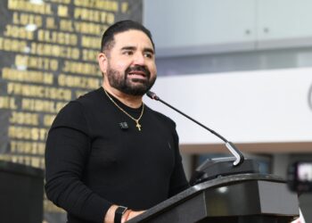 Paga todo en efectivo, Francisco Sánchez convoca a la resistencia contra la prohibición del efectivo