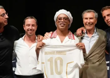 Regreso histórico de Ronaldinho al fútbol con el Ravenna de la Serie C