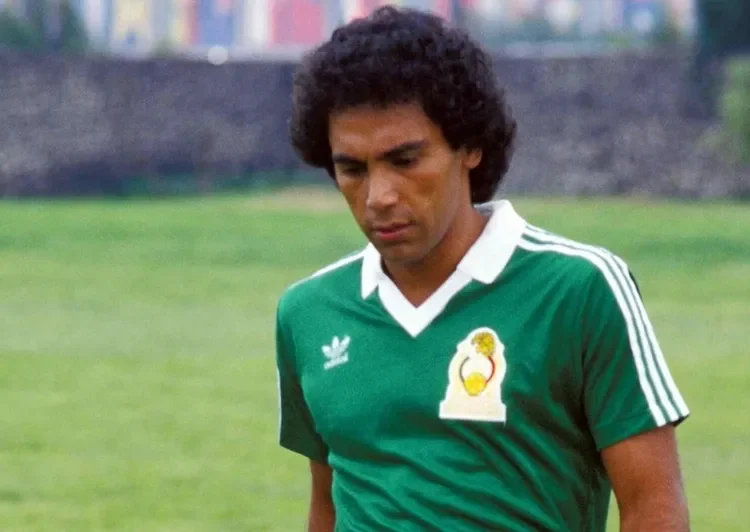 Cincuenta años del histórico debut de Hugo Sánchez en el futbol profesional