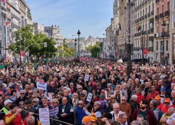 Marea de jubilados inunda las calles madrileñas