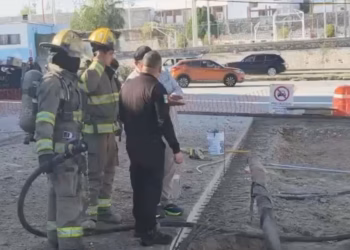 Dos trabajadores lesionados deja explosión en estación de servicio Gazpro en la colonia Constitución
