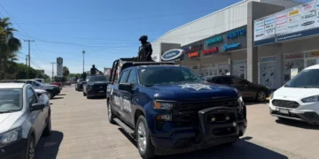 Operativo militar en Culiacán: pobladores bloquean el paso y federales agreden a periodista
